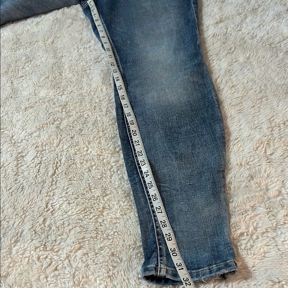 Maurices High Rise Super Skinny Jeans with Natural Fading - Picture 5 of 9